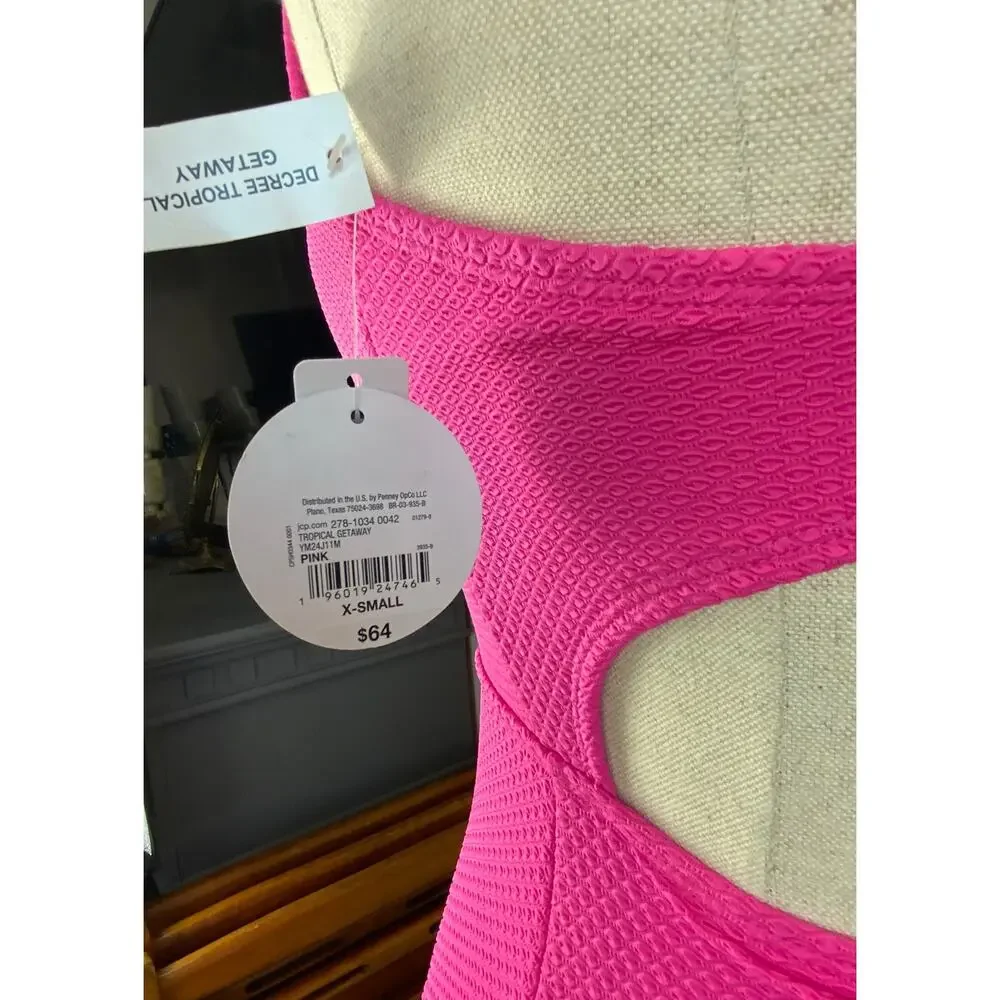 Decree women's/juniors cut out textured‎ one piece swimsuit size XS Hot Pink